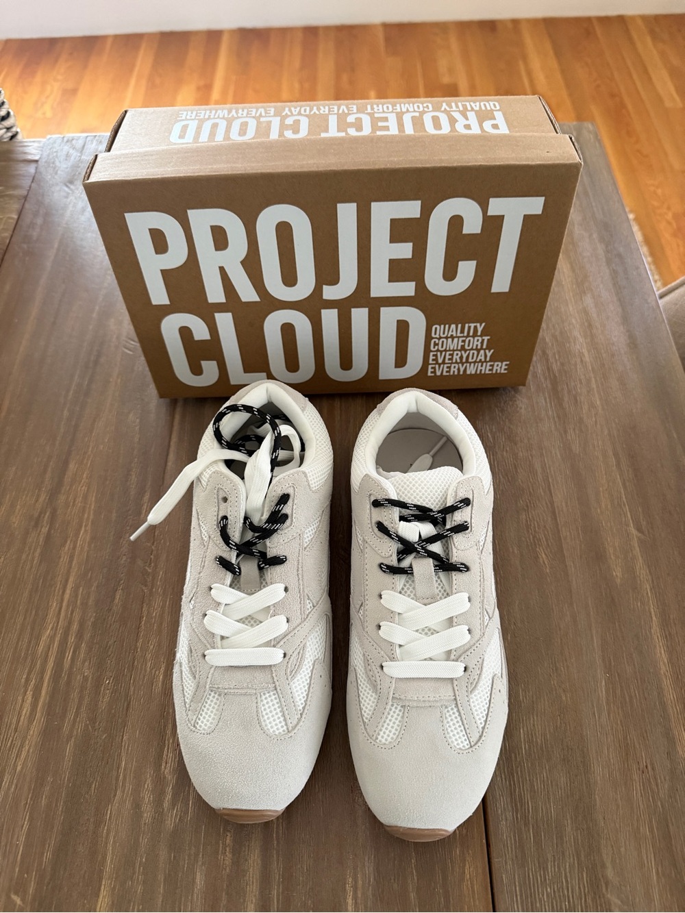 Project Cloud Leather Barefoot  Women’s Memory Foam Lace-Up Sneakers. Size 8. - Picture 6 of 10